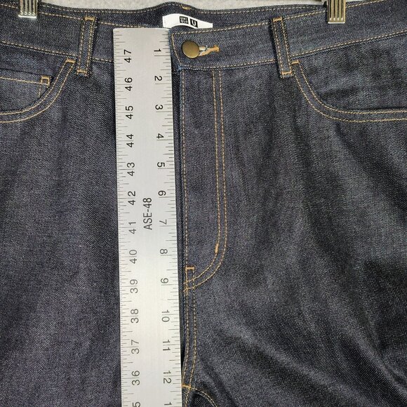 Uniqlo U Jeans Mens 36 Blue Denim Dark Wash Straight Leg High-Rise Casual - Picture 5 of 10